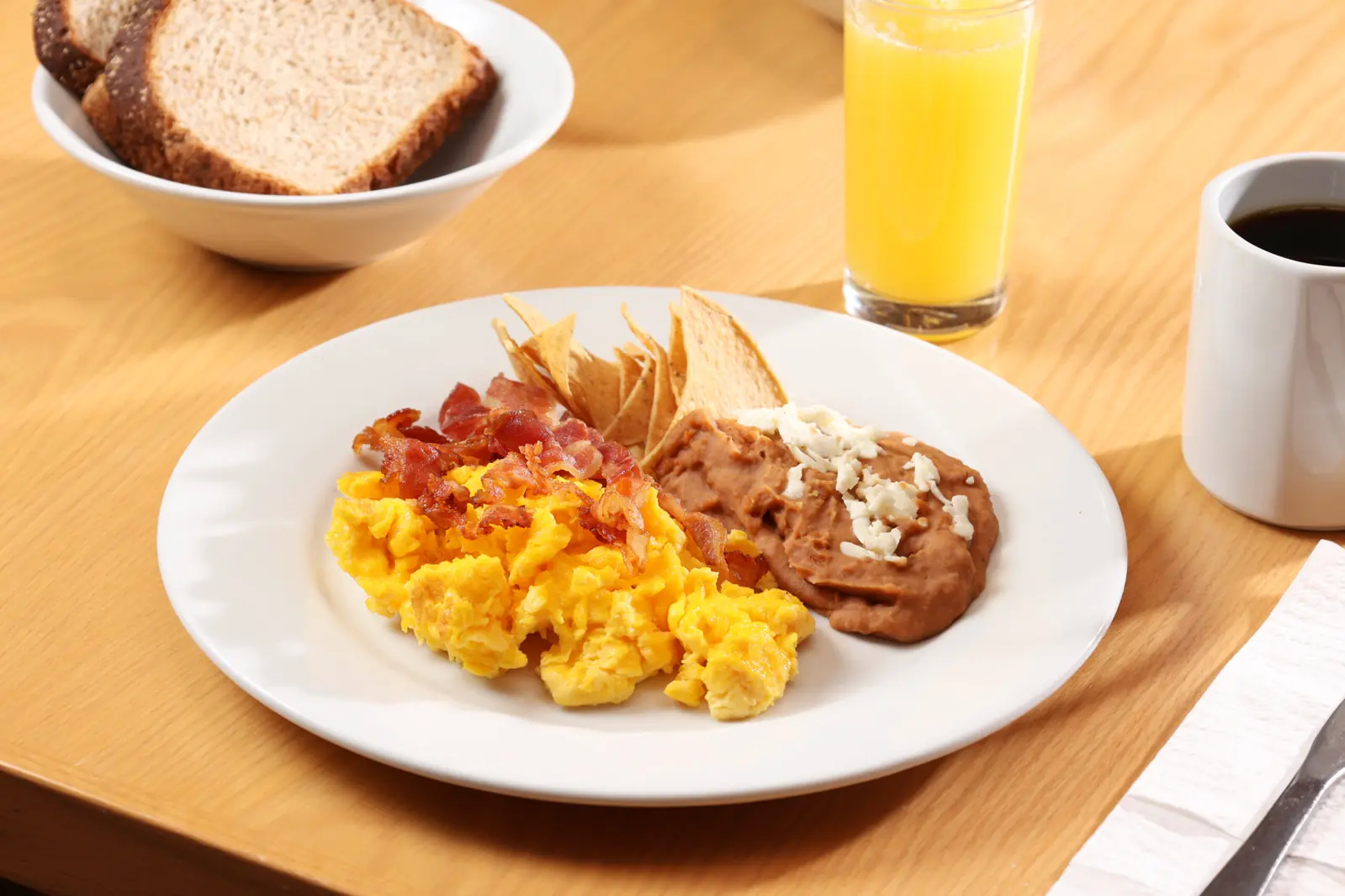 DESAYUNO BUFFET 6 de 10