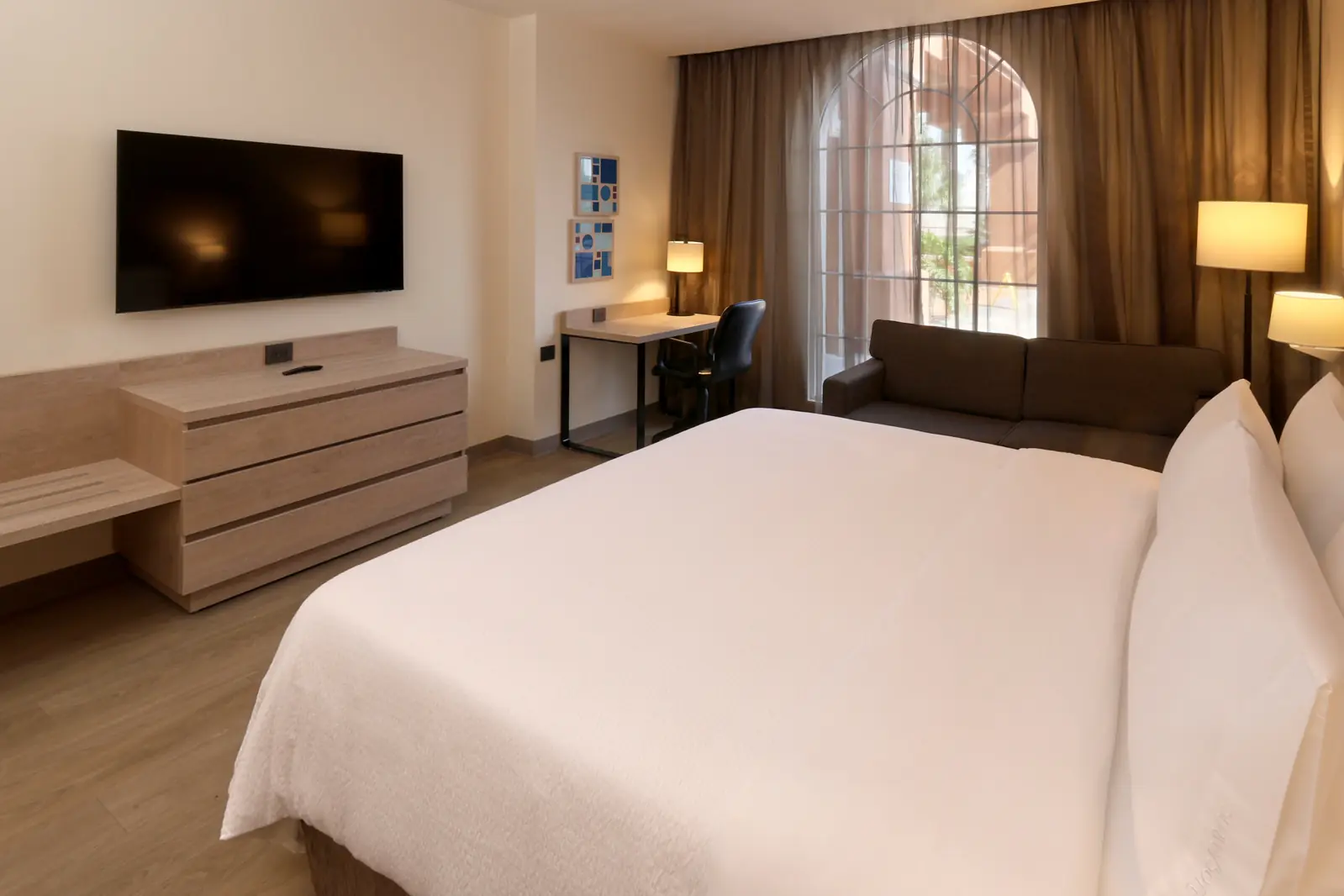 1 CAMA KING SUPERIOR 6 de 7