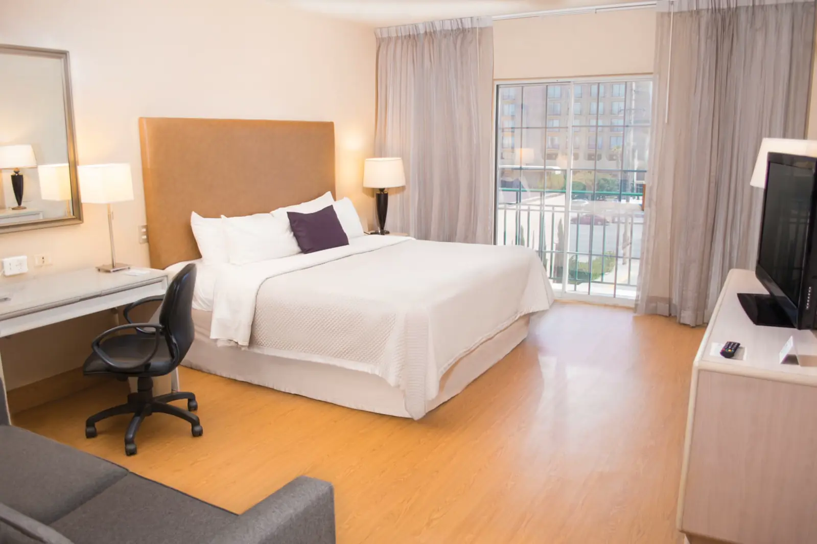 1 CAMA KING DELUXE 1 de 5