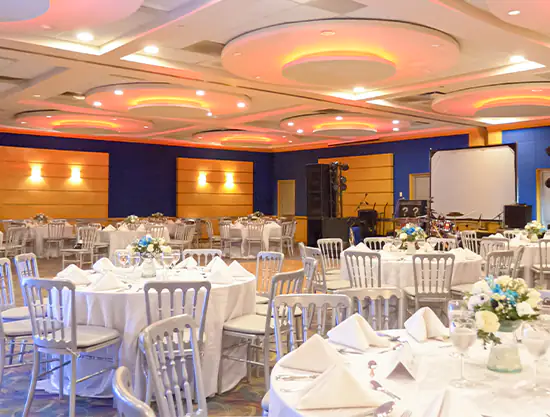 Galería de Holiday Inn Monterrey Parque Fundidora